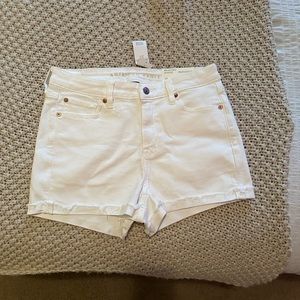 White pair of American Eagle jean shorts size 10
